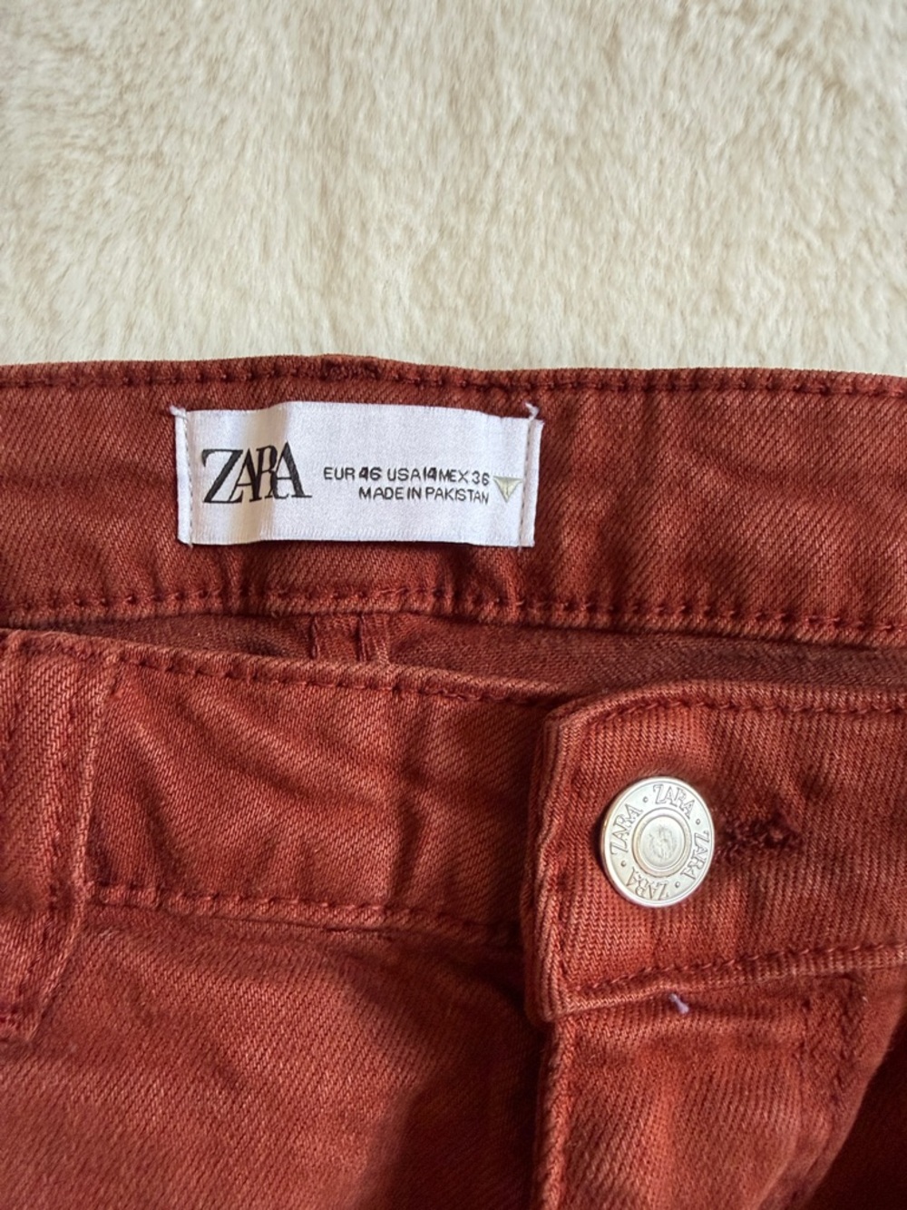 Bundle of Four Denim & Rust Jeans - Light Wash + Red - Picture 6 of 15